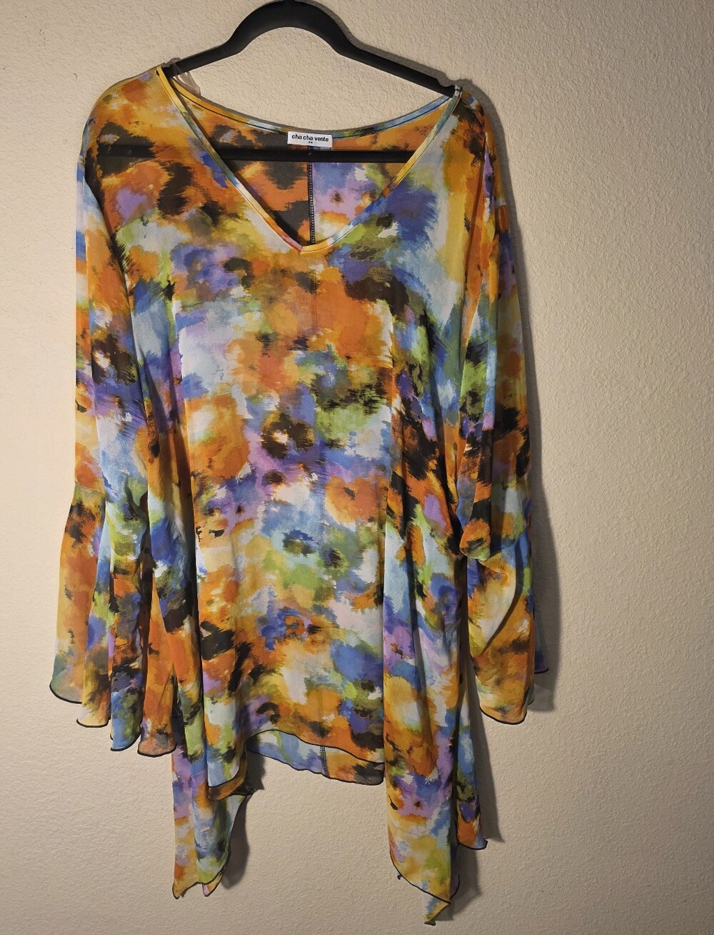 cha cha vente Multicolor Watercolor V-Neck Tunic